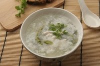 Китайский куриный суп со спаржей