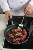 Рулетики мясные с семечками