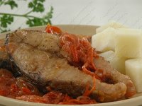 Карп тушенный с овощами