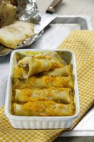 Каннелони, запеченные с яблоками