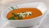 Холодный суп из перца с овощной прип