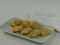 Сырное печенье с кунжутом