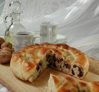 Вертута с орехом и изюмом