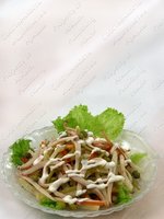 Салат из кальмаров с овощами