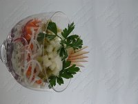 Салат-коктейль со свеклой и редькой