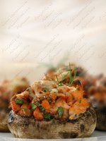 Грибы фаршерованные курицей