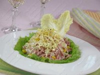 Салат с капустой и сыром