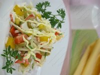 Салат с кукурузой и рисом