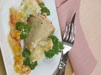 Курица тушенная с рисом и овощами