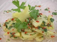 Салат картофельный с зеленью