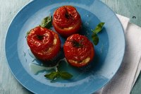Запеченные помидоры с мацареллой