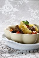 Цимес с мясом и сухофруктами