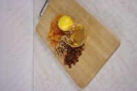 Грецкие орехи с сухофруктами и медом