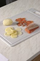 Картофель запеченный с лососиной