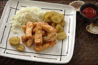 Рыба с рисом и бананами