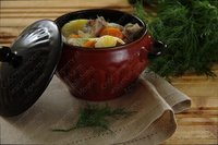 Рагу мясное с картофелем в горшочках