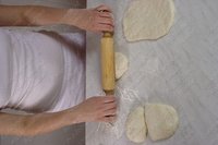 Фугасс с артишоками и анчоусами