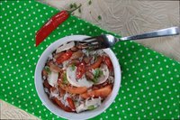 Салат из цыпленка с рисом и фасолью