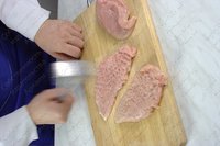 Рулетики куриные с апельсиновым соусом