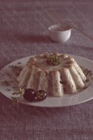 Кекс с брокколи и маслинами