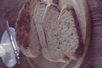 Луковый хлеб с сыром
