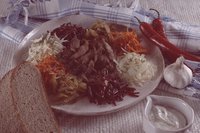 Салат чафан с жареным мясом