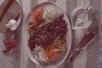 Салат чафан с жареным мясом