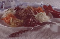 Салат чафан с жареным мясом