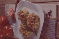 Фаршированные гнезда с курицей и грибами по сыром