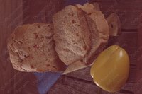 Хлеб пикантный с паприкой